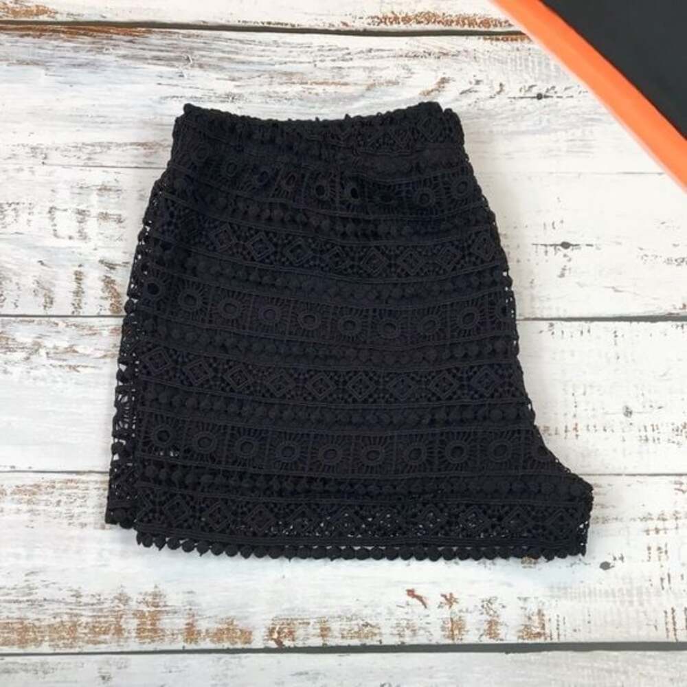 Divided by H&M black lace shorts